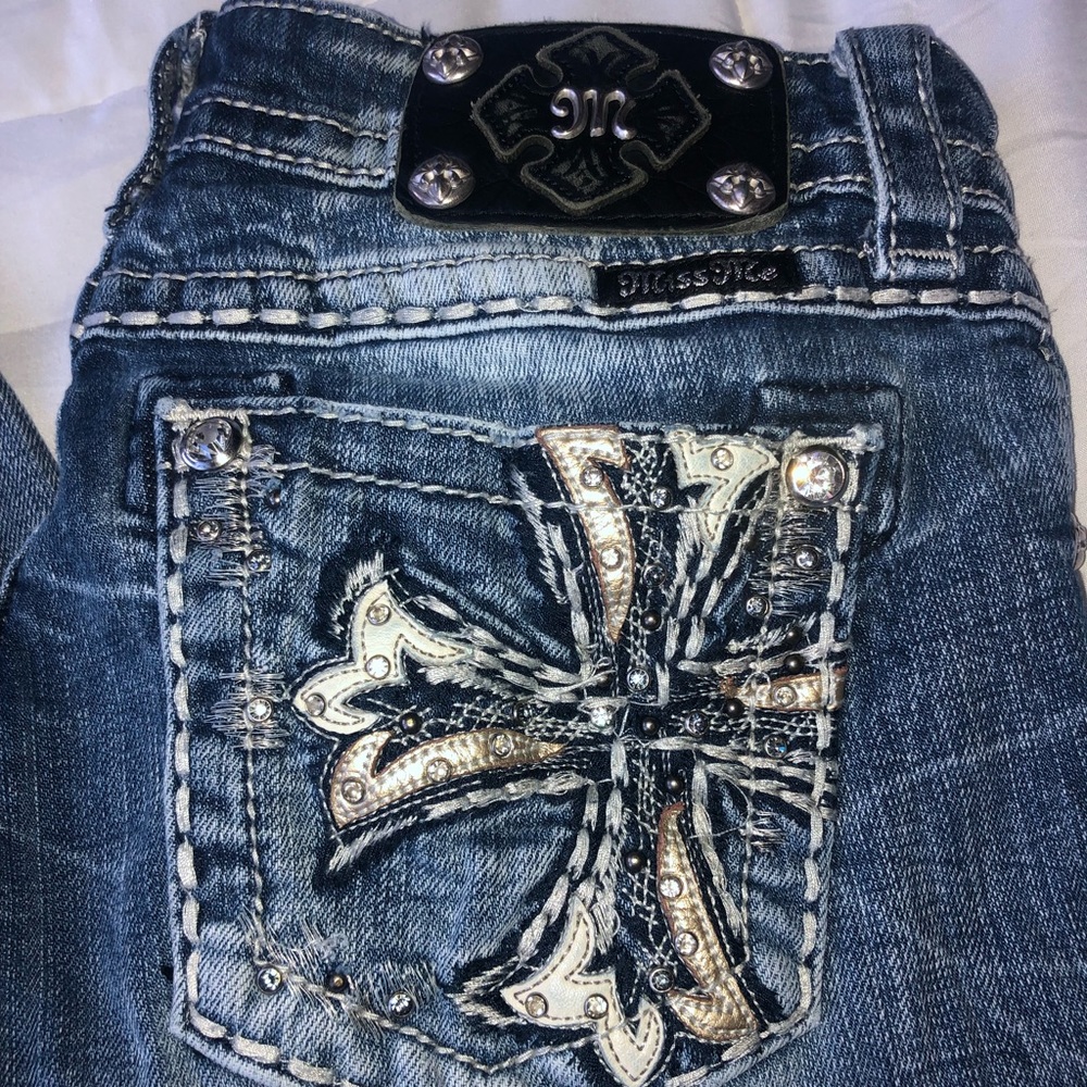 Women’s Buckle Jeans